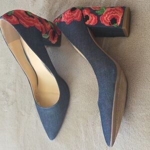 Jessica Simpson • Stylish Denim Heels with Embroidered Red Floral Design